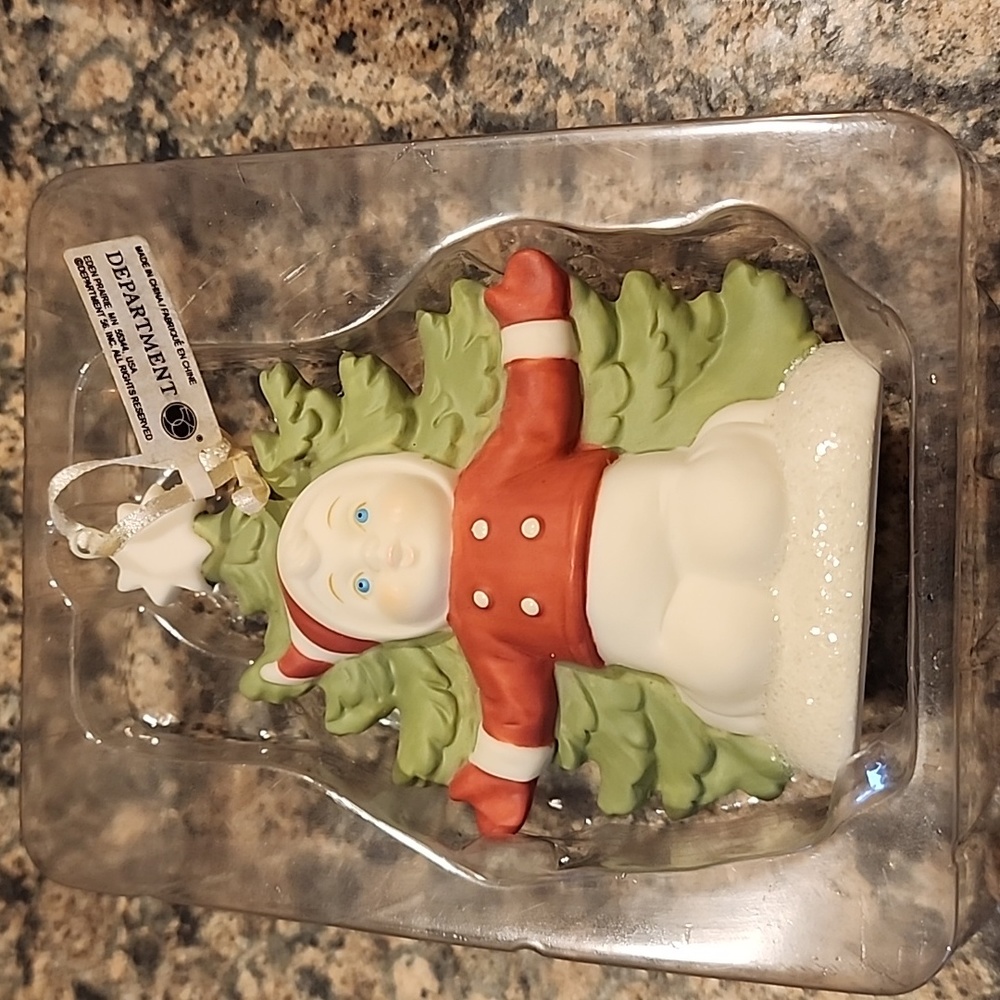 Simple Traditions By Department 56 Holly Lane O Christmas Tree